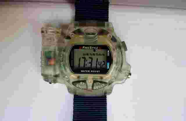 Vintage Freestyle Night Vision Chrono-Alarm Digital Micro Flash Beam Watch
