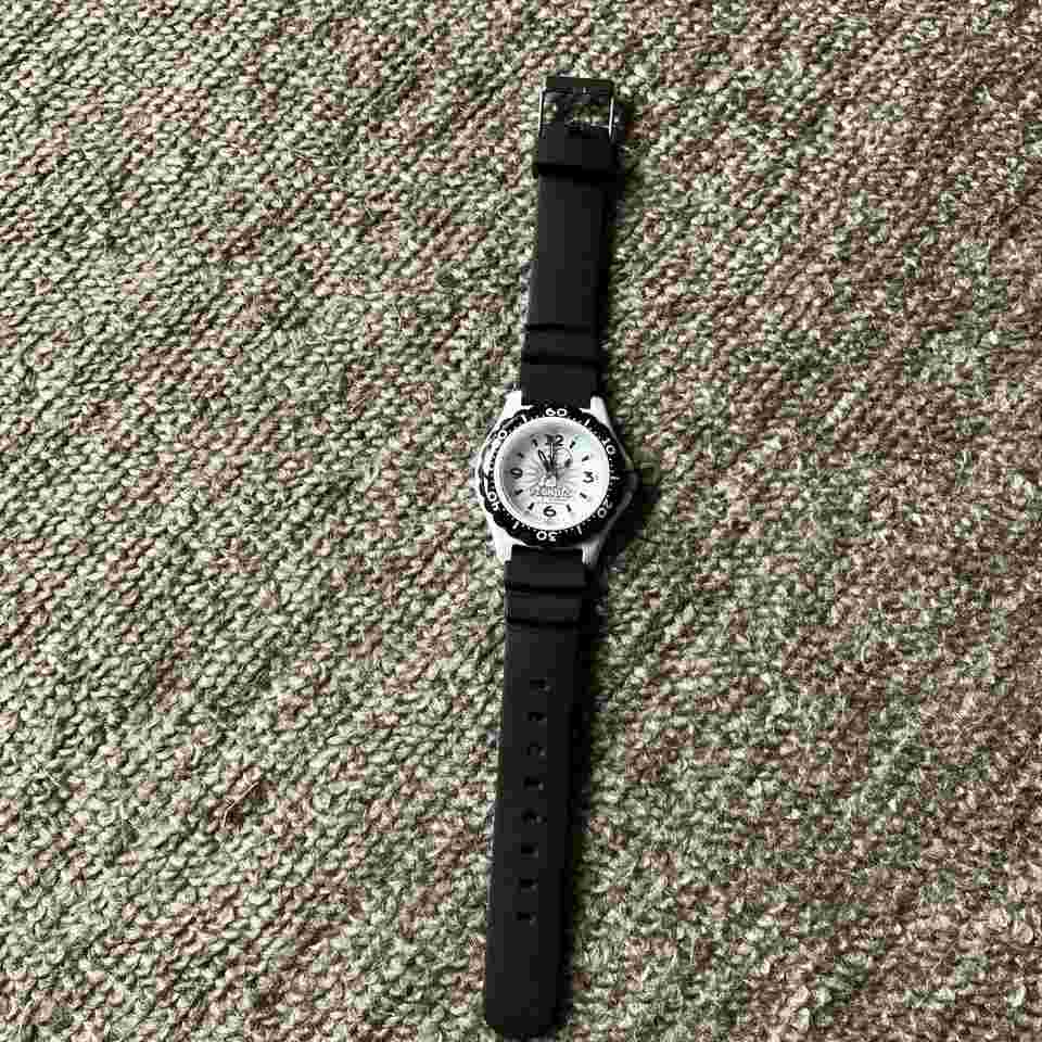 Snoopy Peanuts Battery Replaced  Watch No Battery from Japan