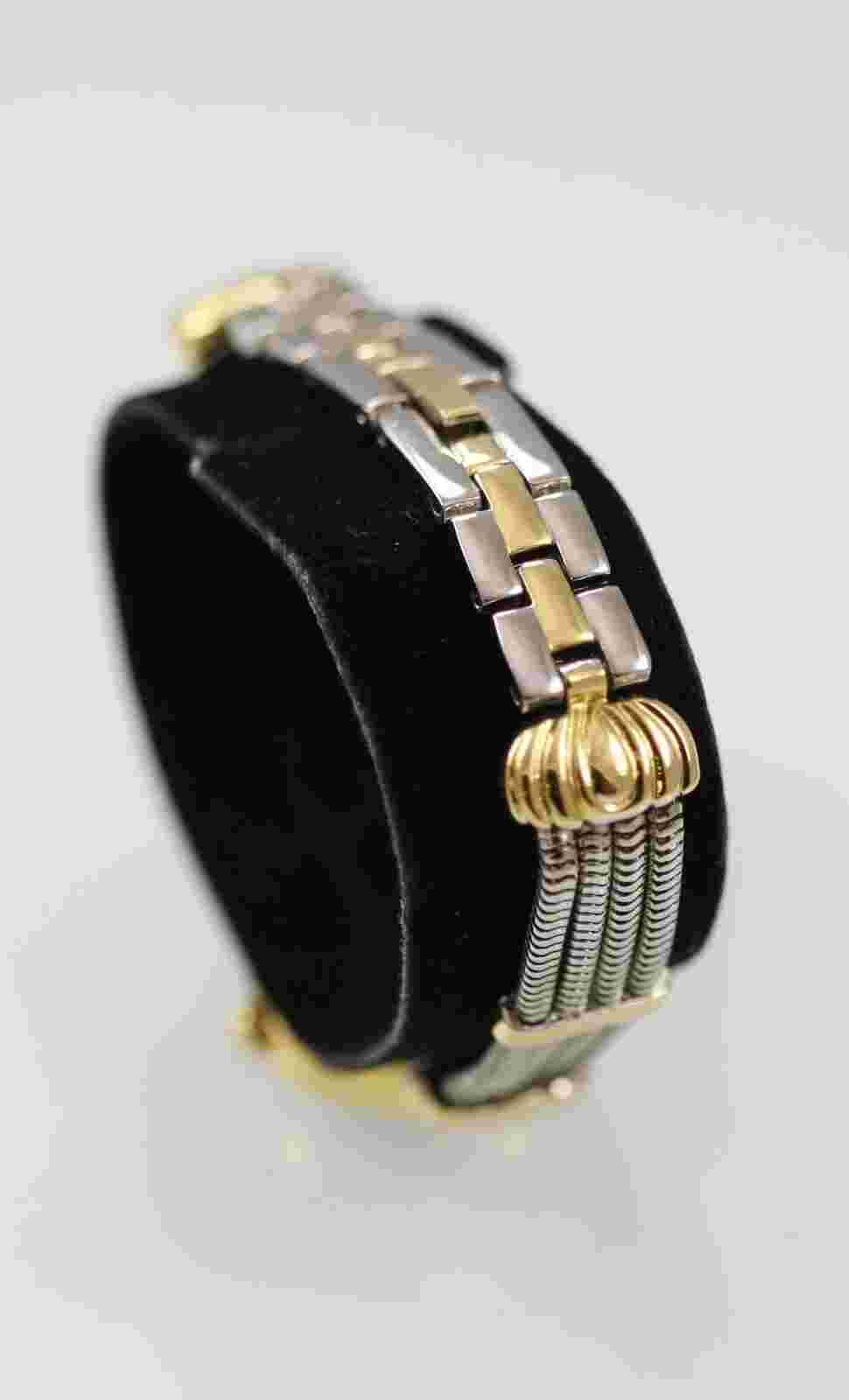 LA Express Women Watch Gold Silver Stainless Steel WR Black White Battery Quartz