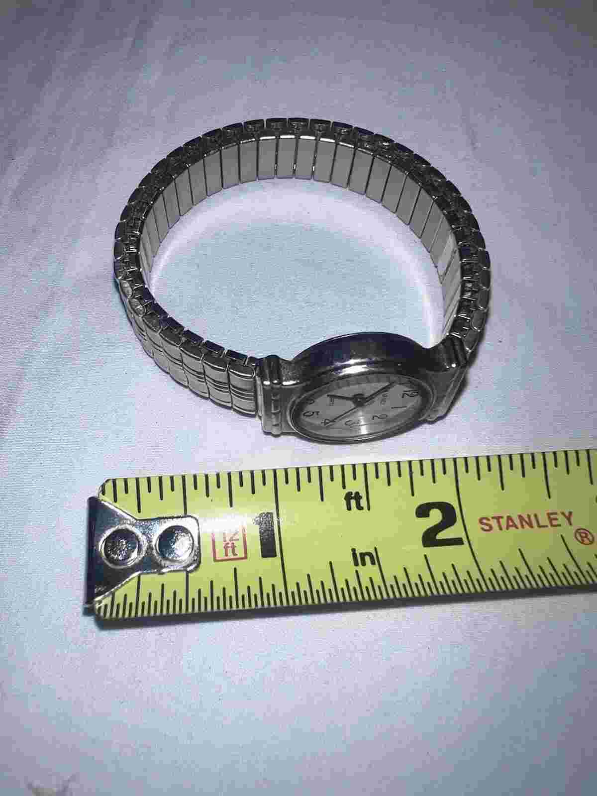 Da Vinci Women’s Watch Needs New Watch
