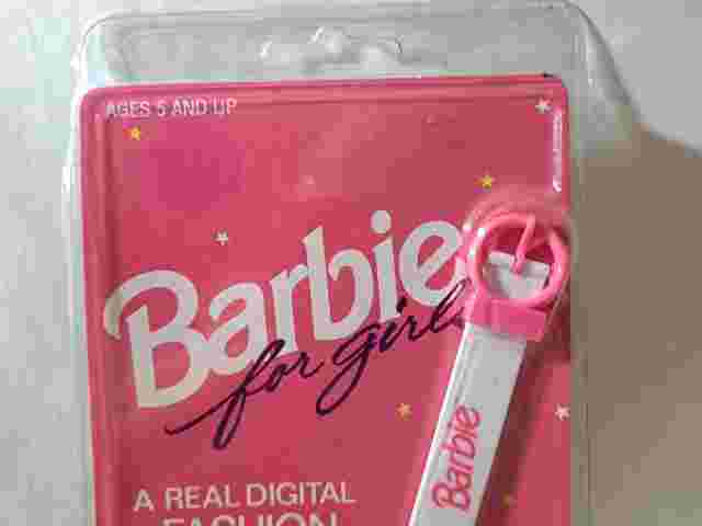 Vtg 92 Mattel Barbie For Girls Real Digital Fashion Watch White Band Hearts NIP