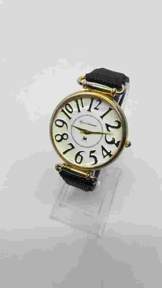 Gloria Vanderbilt Designer Hipster Cool watch for men and women 40mm Unique Cool