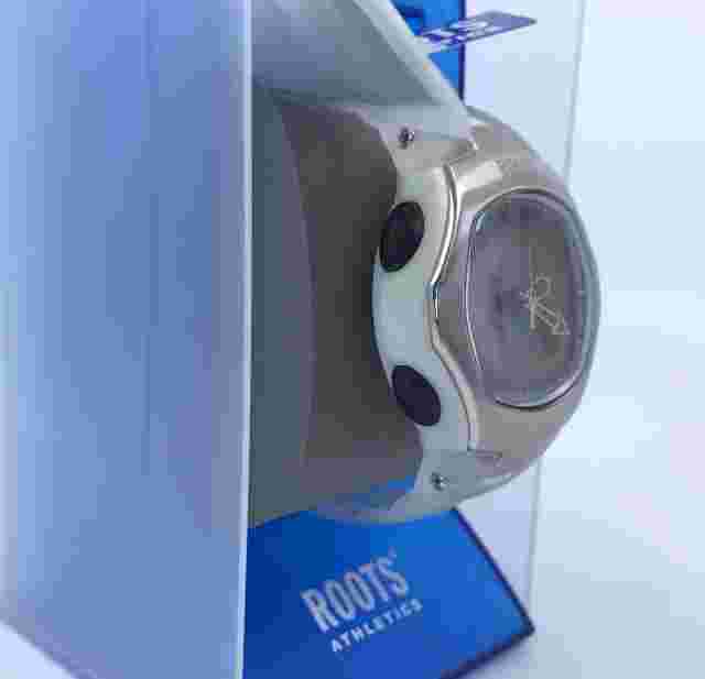 Roots Athletics Wrist Watch NEW RY2076 Passport Silicone Strap Box needs battery