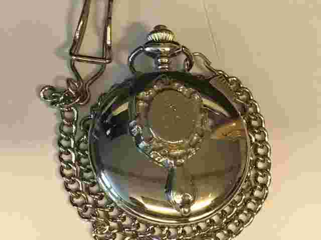 Hand Mirror TG99 Pewter on a Silver Pocket Watch Quartz fob