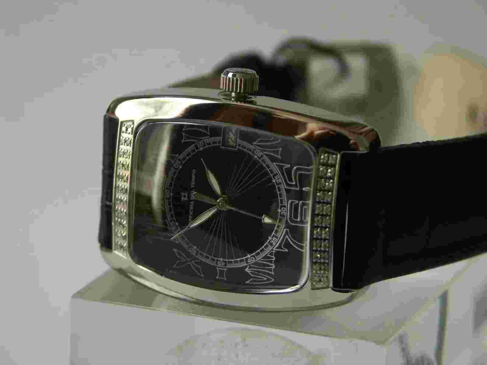 Diamond Bezel Ladies Quartz Watch by Officina de tempo of Italy