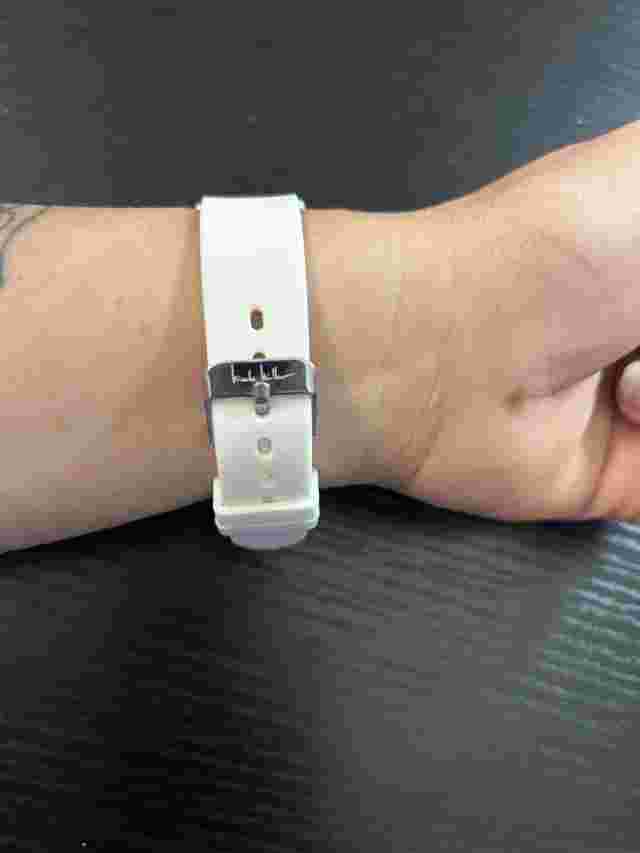 Women Nicole Miller New York Quartz WR Analog 42mm Dial Watch Untested AS IS