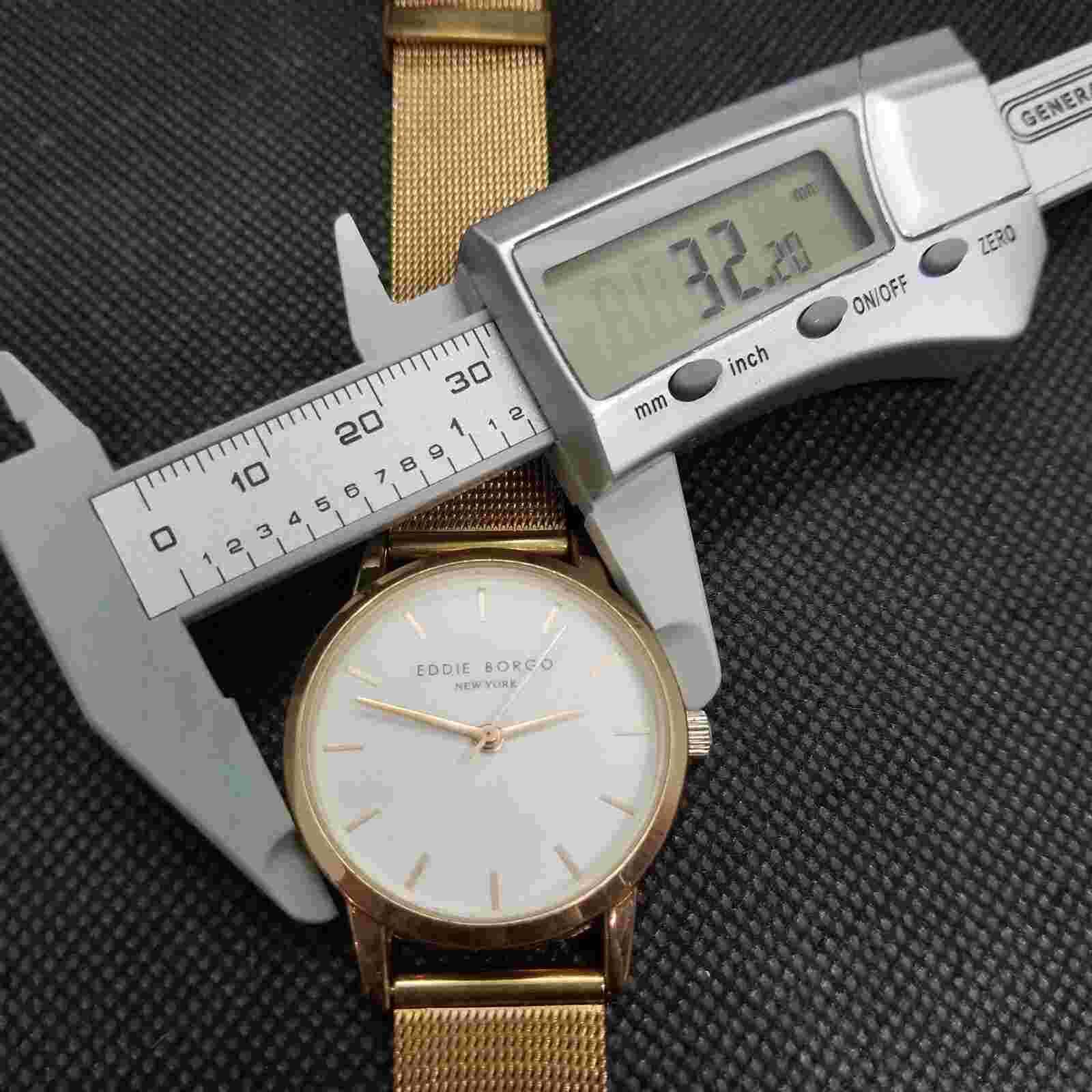Eddie Borgo New York Fashion Watch Gold Tone White Dial Analog Round Mesh 32mm