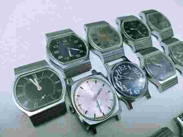 Pobeda Watch Wristwatch Pobeda 13 pieces Soviet "for repair or restoration"
