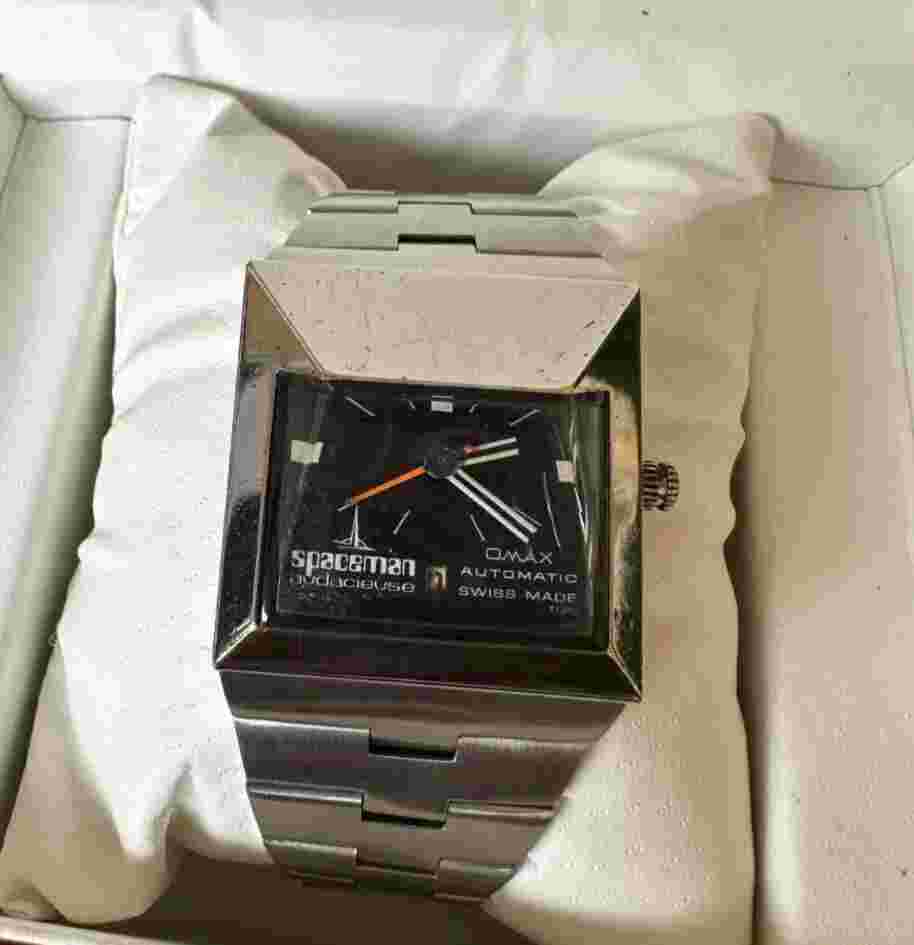 1970's Vintage OMAX Spaceman Audacieuse Watch Automatic Swiss Space Age Original