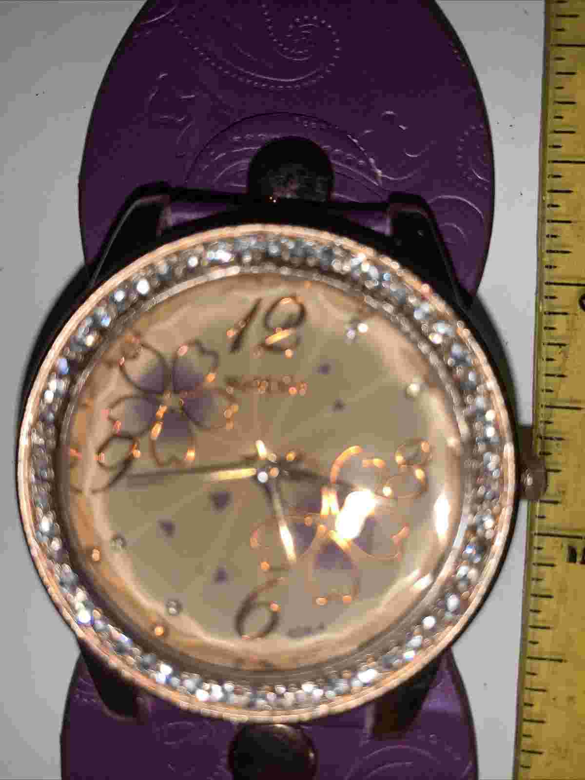 PURPLE WoMaGe Women Watch Pre Owned.