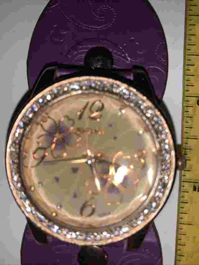 PURPLE WoMaGe Women Watch Pre Owned.