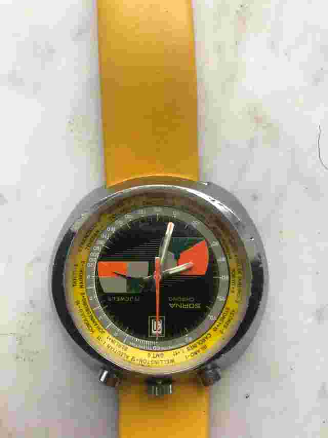 Rare Vintage 70s SORNA bullhead manual chronograph watch Swiss made model 2692