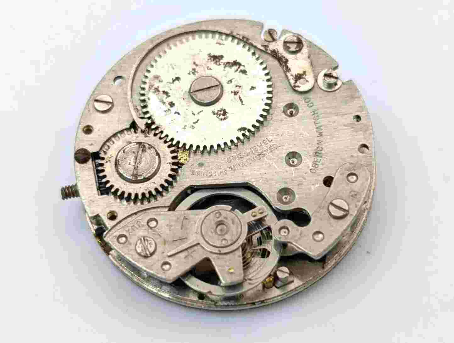 Vintage GENOVA Antimagnetic Oberon Watch Co 27mm Swiss Movement PARTS or REPAIR