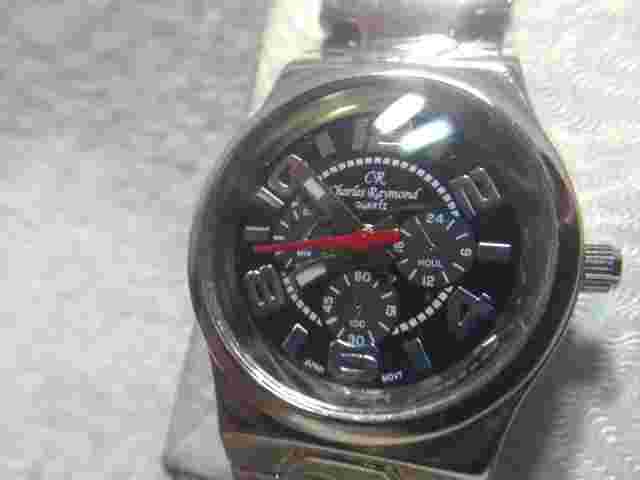 Charles Raymond Quartz Watch Silver Bracelet V0730L New Bat Works Great