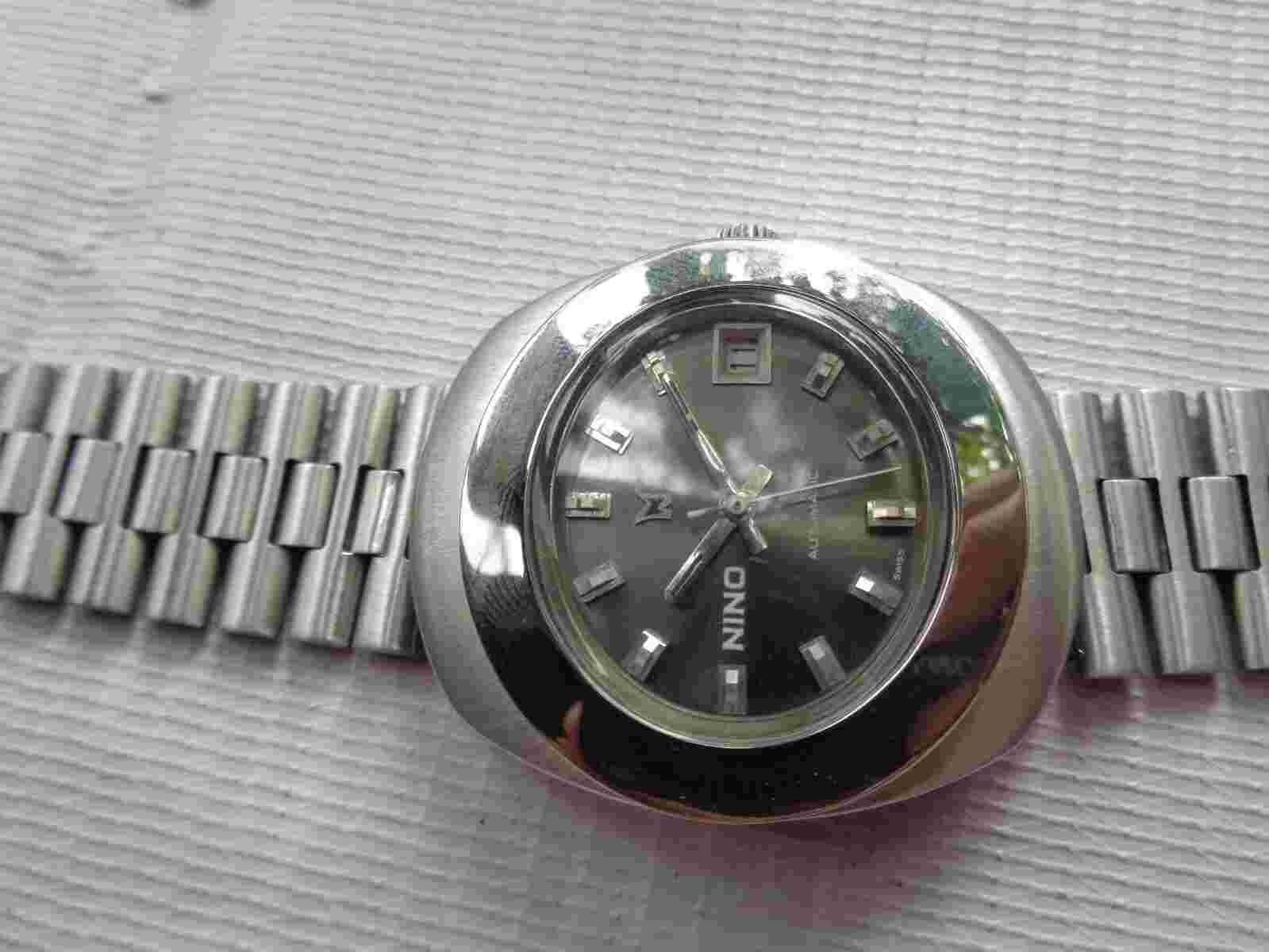 RARE Swiss SS Vintage Nino Men's Automatic Wristwatch | Gray Oval Dial