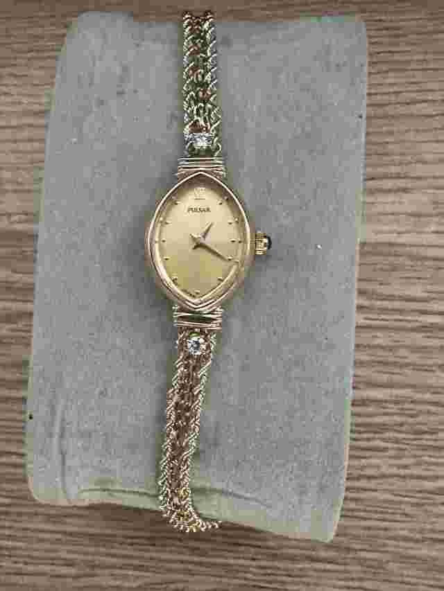 Designer Pulsar 14k Gold & Diamond Loaded Watch Mint Condition With Box ( Rare)