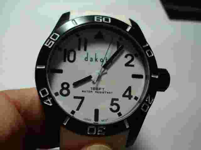 RARE LARGE NICE DAKOTA CHRONOGRAPH SOLID ALUMINUM WHITE BLACK DIVERS WATCH