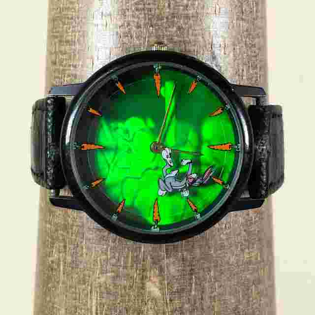 Vintage Fantasma Unisex Looney Tunes Bugs Bunny Leather Quartz Watch 6 1/2"