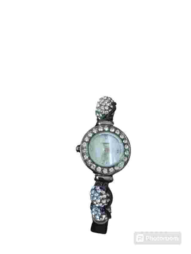 Colleen Lopez Women's Silver Beaded Watch