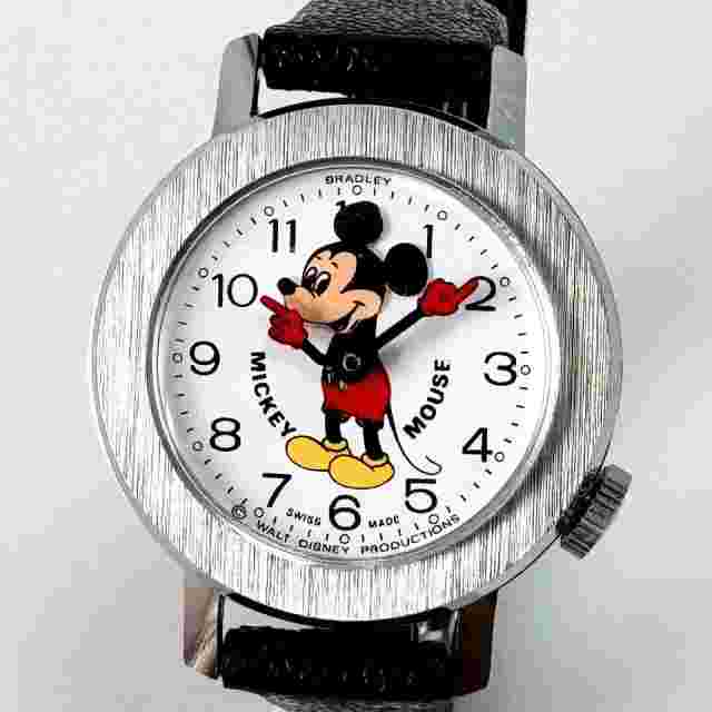 Bradley Mickey Mouse Hand-Wind Watch 1970s Swiss Made Head-Shaking Design