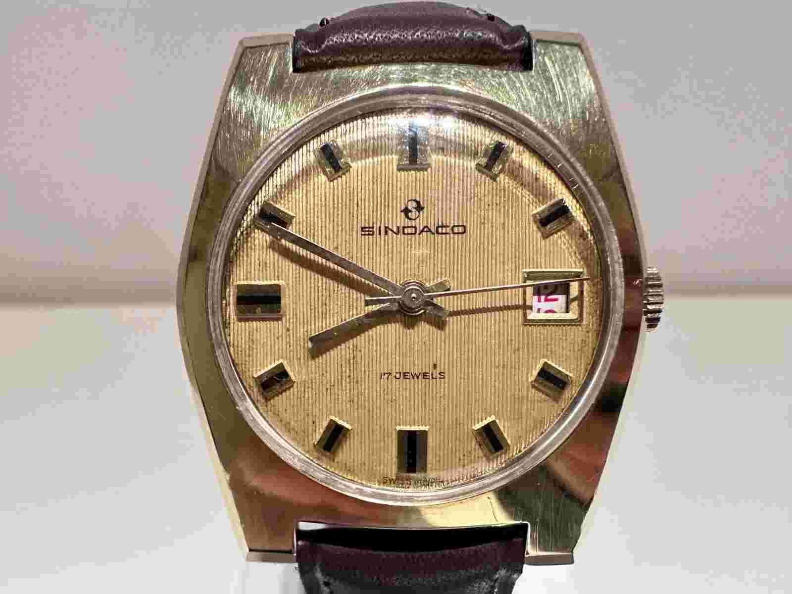 VINTAGE RARE BEAUTIFUL GOLD PLATED SWISS MEN'S MECHANICAL WATCH "SINDACO" 17 J.