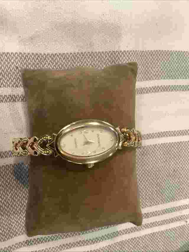 VTG Dufonte Lucien Piccard Watch Women  Gold Tone New Battery