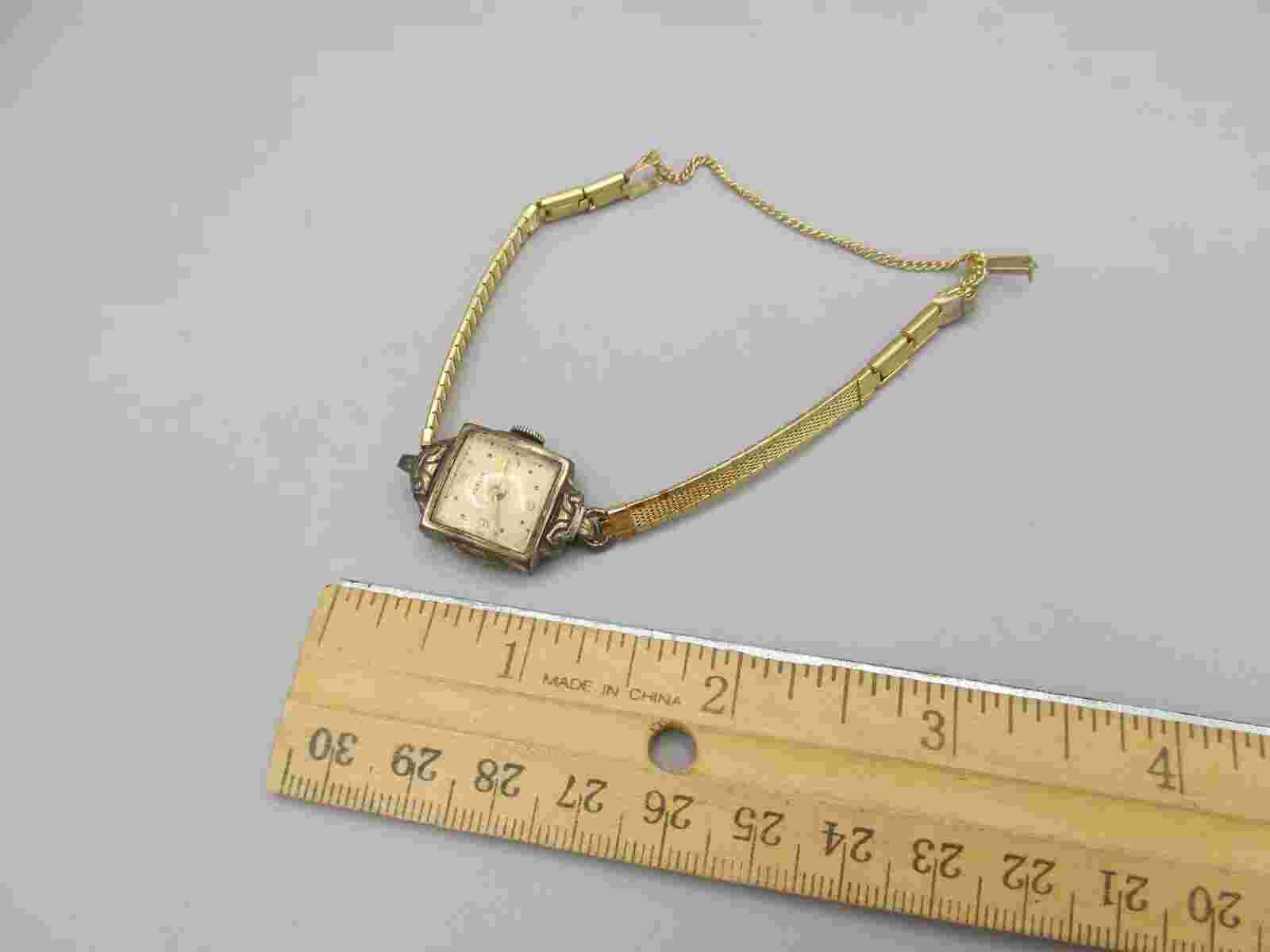 Vintage Avalon Ladies Wristwatch - Runs
