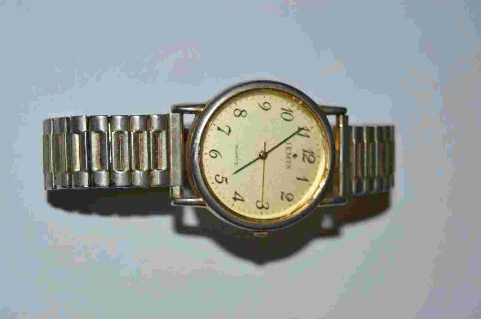 Vintage Jemis Stanless Steel Men's Women's Unisex Wrist Watch Comes With Battery