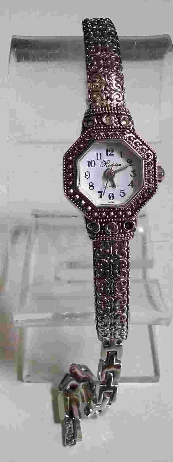 Number dial silver finish vintage look casual fashion women's wrist watch