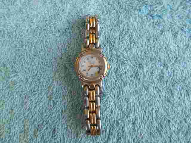 Ladies Disney time works quartz Watch mickey mouse 85 / 8145 pc11 japan WORKS!