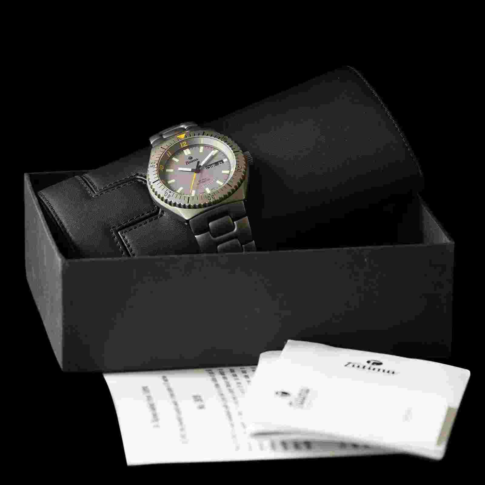 Tutima - DI 300 Titanium Limited Edition (26/50) 629-22