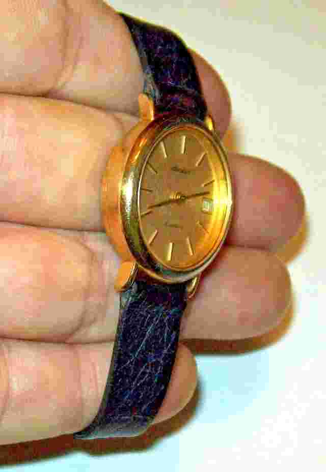 Fine Ladies Watch Dorset 5-Jewel Japan Quartz Movement w/ Date indicator Vintage