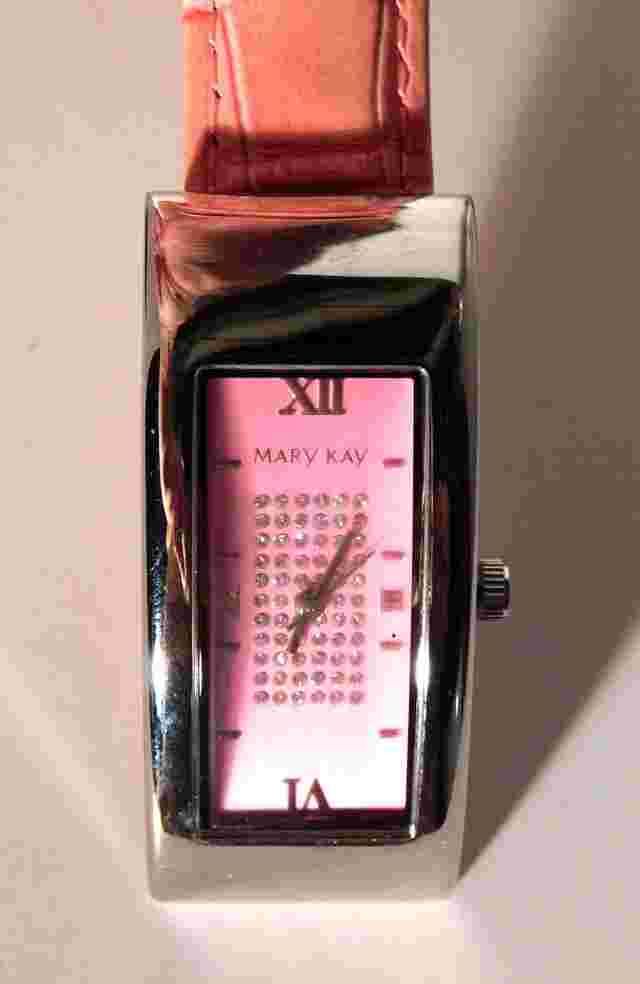 Mary Kay Ladies Watch Silver Tone Case w/ Pink Crystal Dial + Pink Leather Band