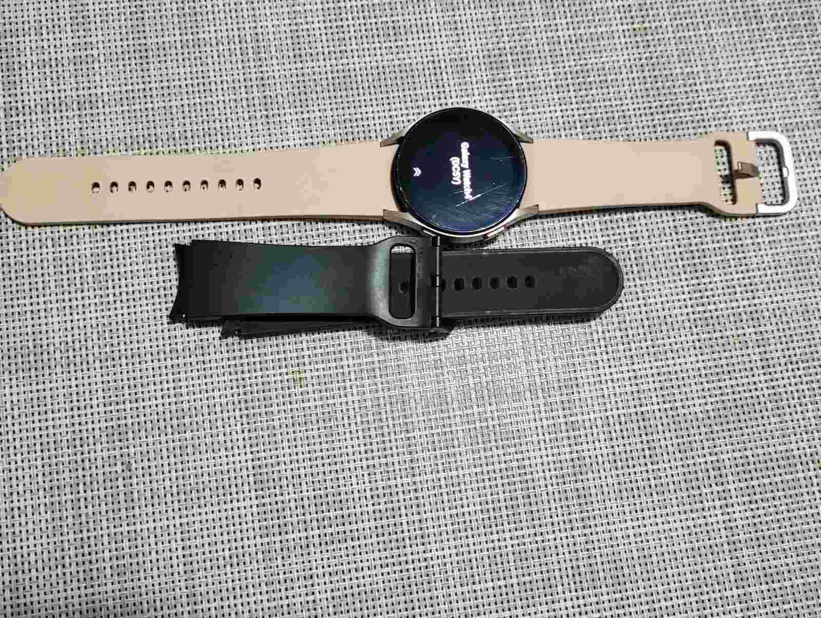 Galaxy Watches S 4 With Estra Band