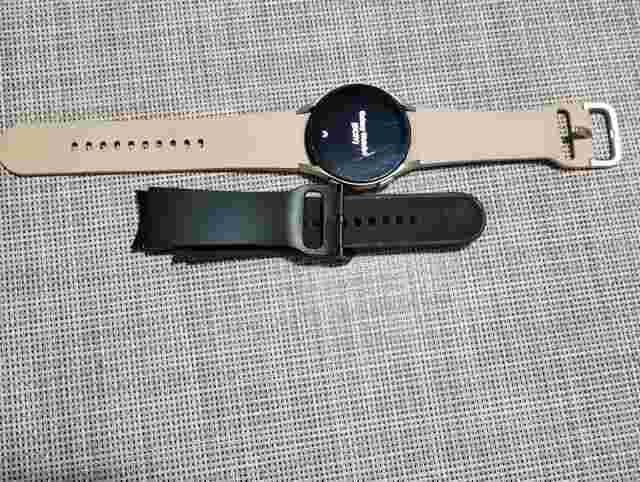Galaxy Watches S 4 With Estra Band