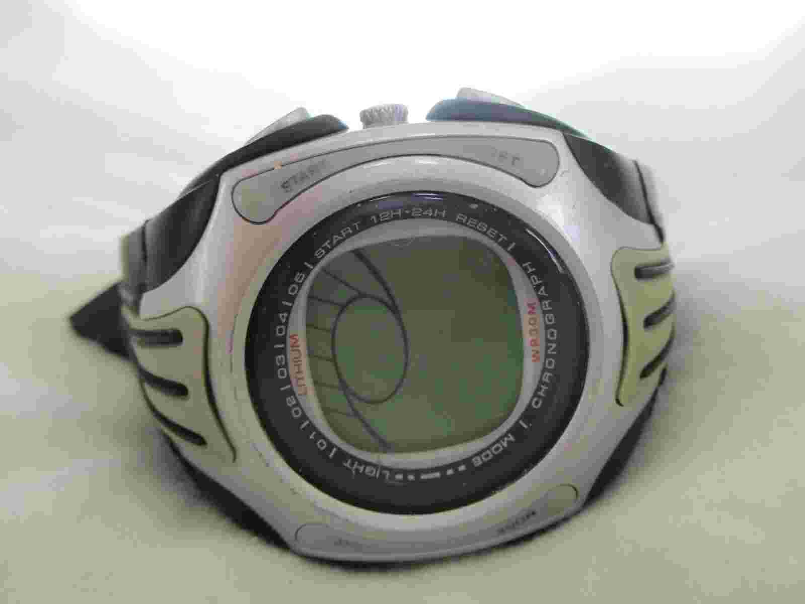 Terner Digital Wristwatch with a Buckle Band and Water Resistance