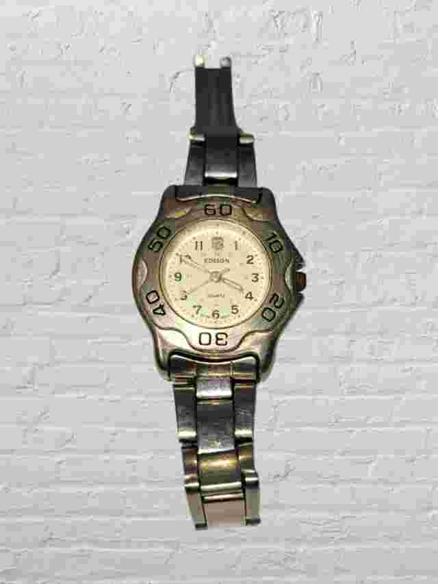 Vtg Edison Unisex Swiss Army Watch SKU# 1940465 Glow in Dark Hands Untested