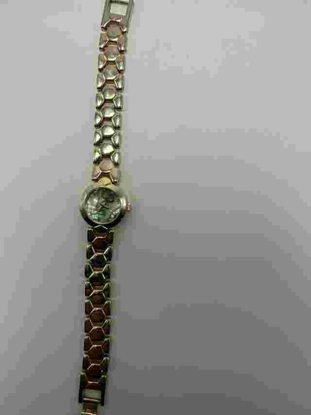 Sarah Coventry LSC146W Abalone Dial Ladies Watch New Battery 21MM 7.5" A71