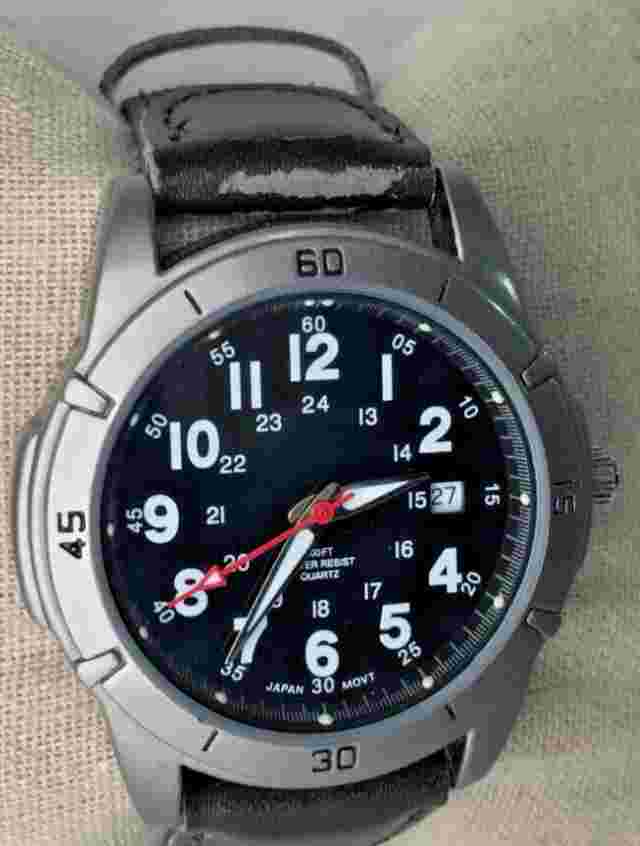 Vtg Men's Puritan 24 Hour 110FT WR 40MM Quartz Wrist Watch With Date Working!