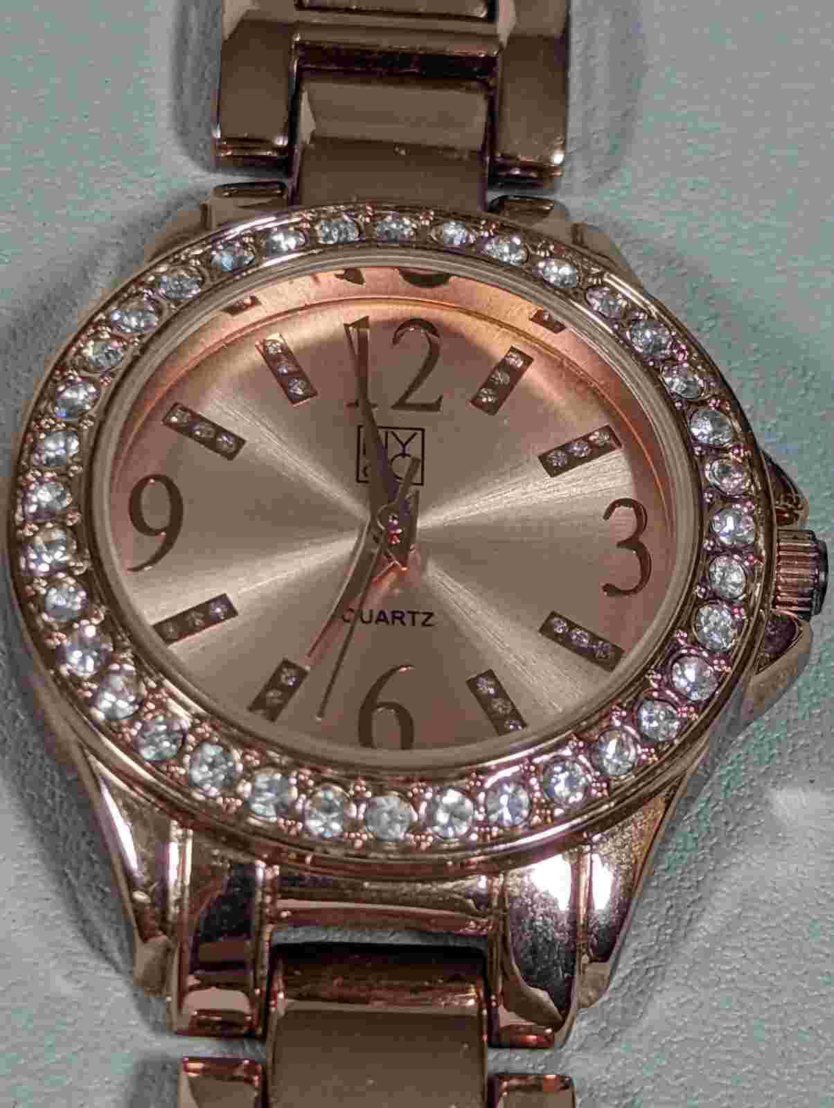 NYC Rose Gold Tone Round Crystal Accent Case Link Bracelet Band Watch Womans 8in