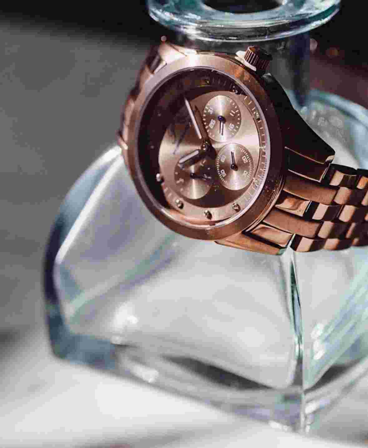 Porsamo Bleu Women's Diana Diamond Bracelet Watch 39mm 0.07 CTW