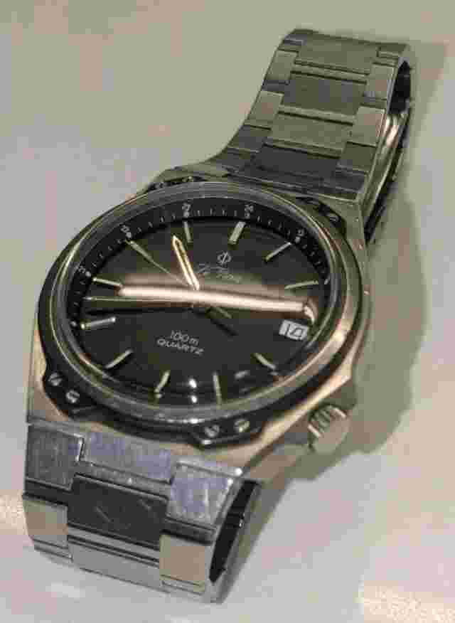 Vintage LE GRAN Brevet Divers Quartz Dive Mens Watch Circa 1980’s . Runs Fast