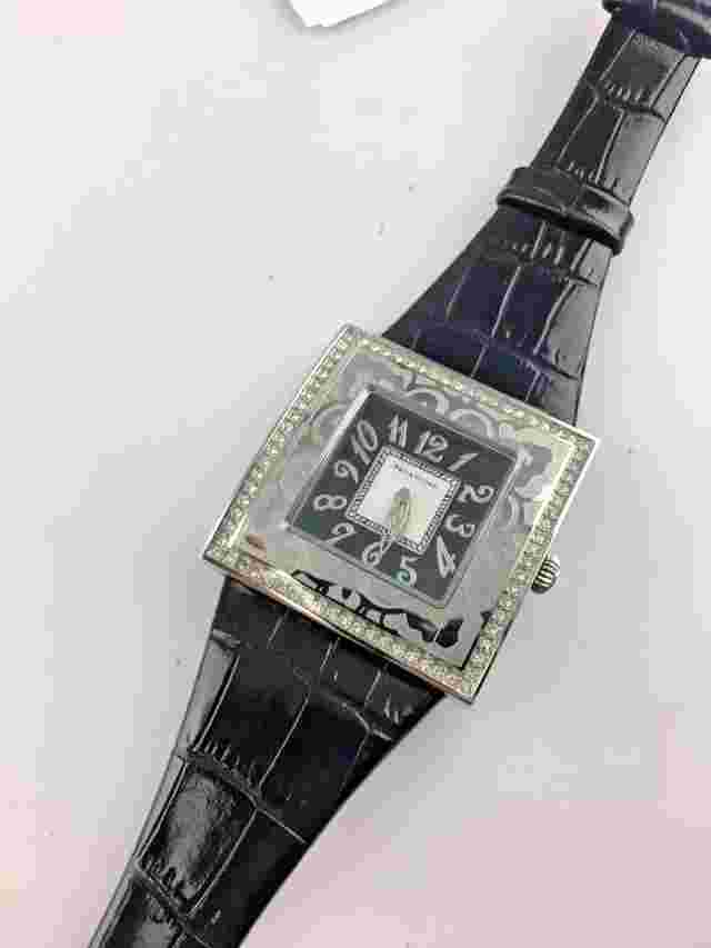 Paris Hilton Watch 138433299 Women's Quartz Square Shape New Rhinestones Fashion