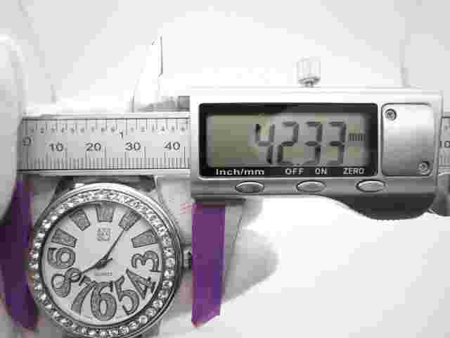 Women's NY&C Crystals Analog 42mm Dial Watch (D707)