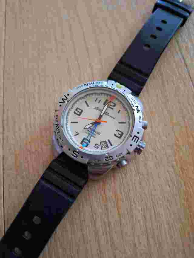 Eddie Bauer Edition Expedition WR100M Compass Indiglo Analog Watch