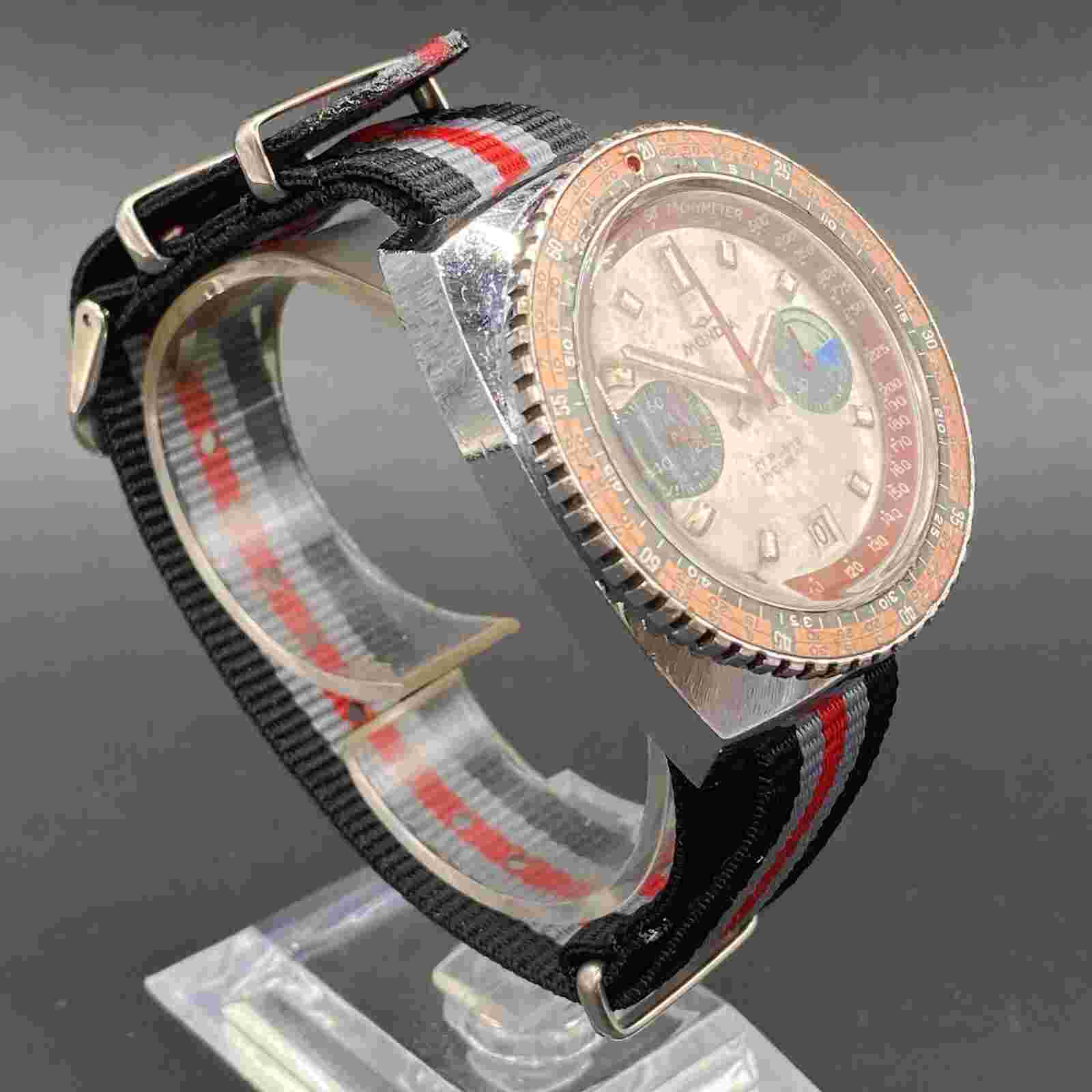 Vintage Mondia Chronograph Watch 17 Rubis Incabloc Valjoux 7734 Swiss