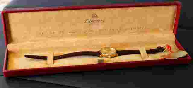 Exactus women watch