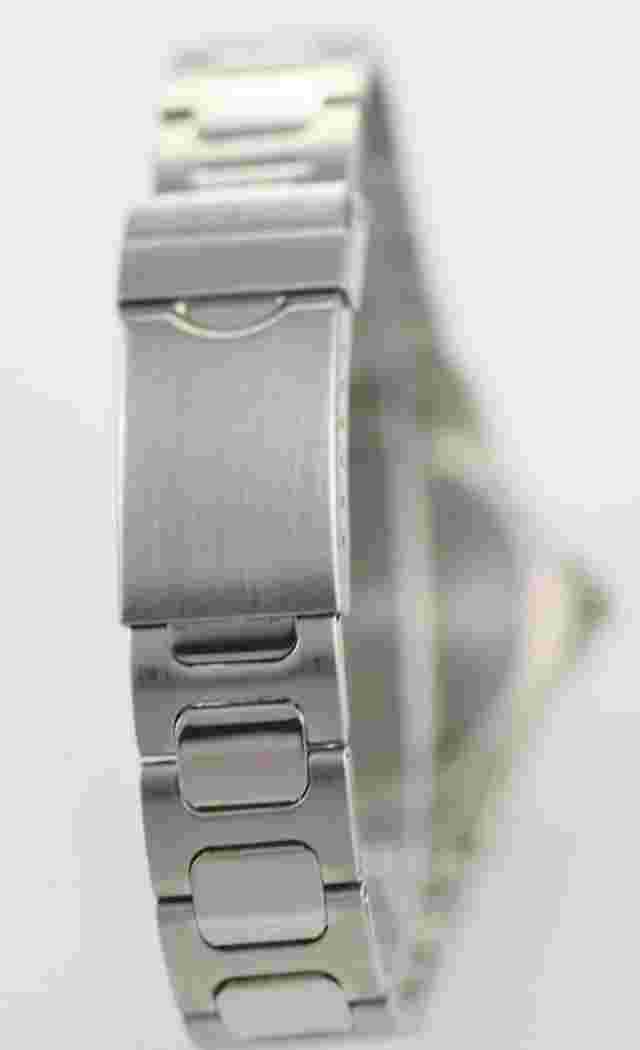Majestron White Men's St Steel Silver 24hr Quartz Battery Watch