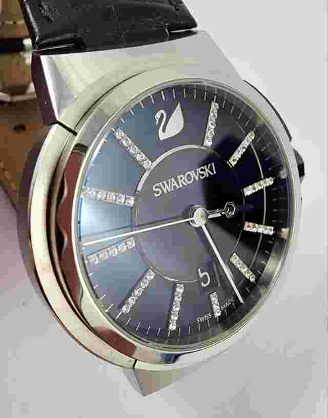SWAROVSKI PIAZZA GRANDE 42MM STAINLESS STEEL QUARTZ DRESS WATCH