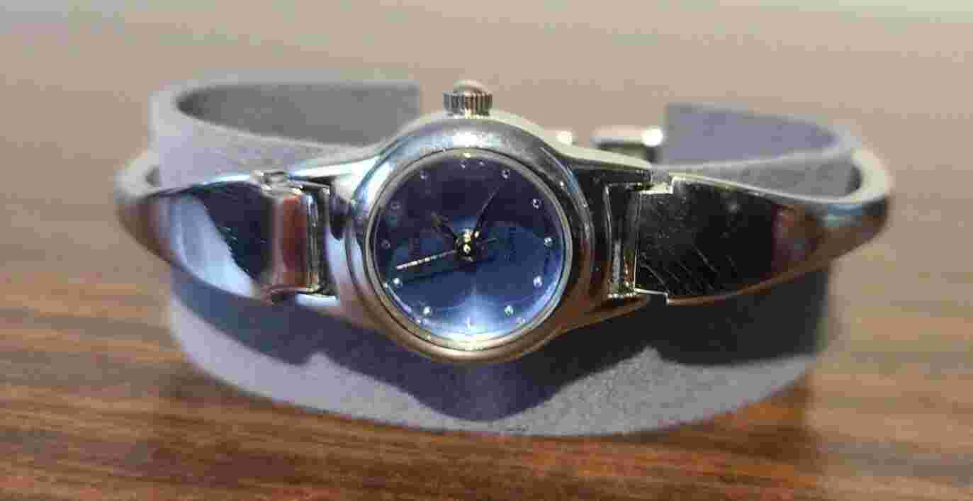 Limited Too Watch blue dial women or girls
